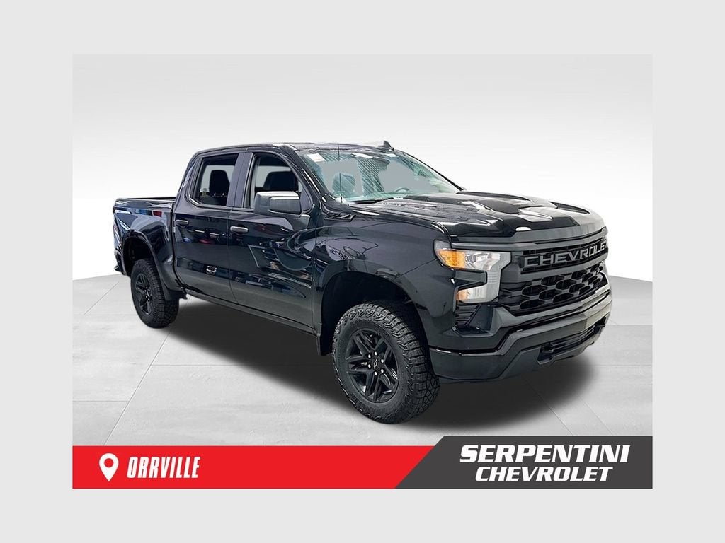 2026 Chevrolet Silverado 1500 Custom Trail Boss in Black — front three-quarter view